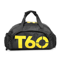 Sac de sport noir imperméable avec inscription jaune T60, sur un fond blanc.